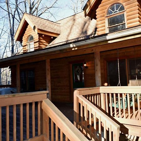 Cabin Fever Villa Gatlinburg Exterior photo